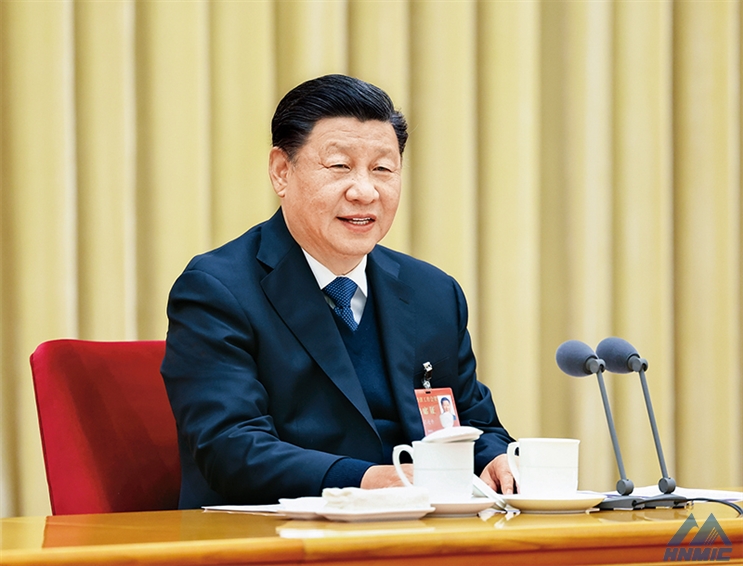 習(xí)近平：正確認(rèn)識和把握我國發(fā)展重大理論和實踐問題